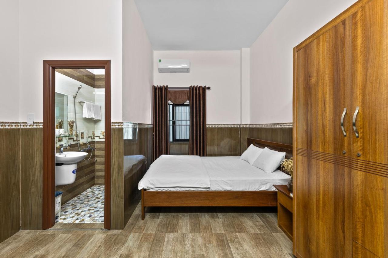 Moc Nhien Hotel Дананг Экстерьер фото