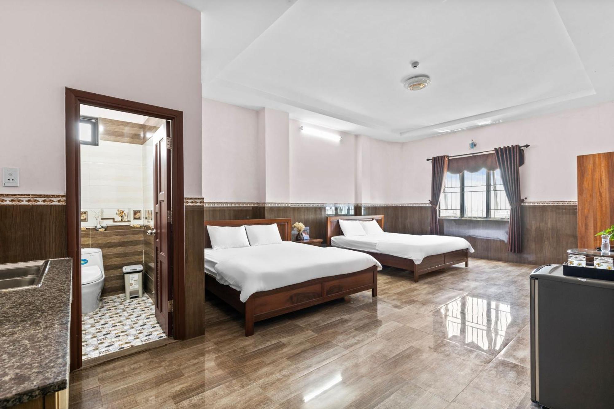 Moc Nhien Hotel Дананг Экстерьер фото