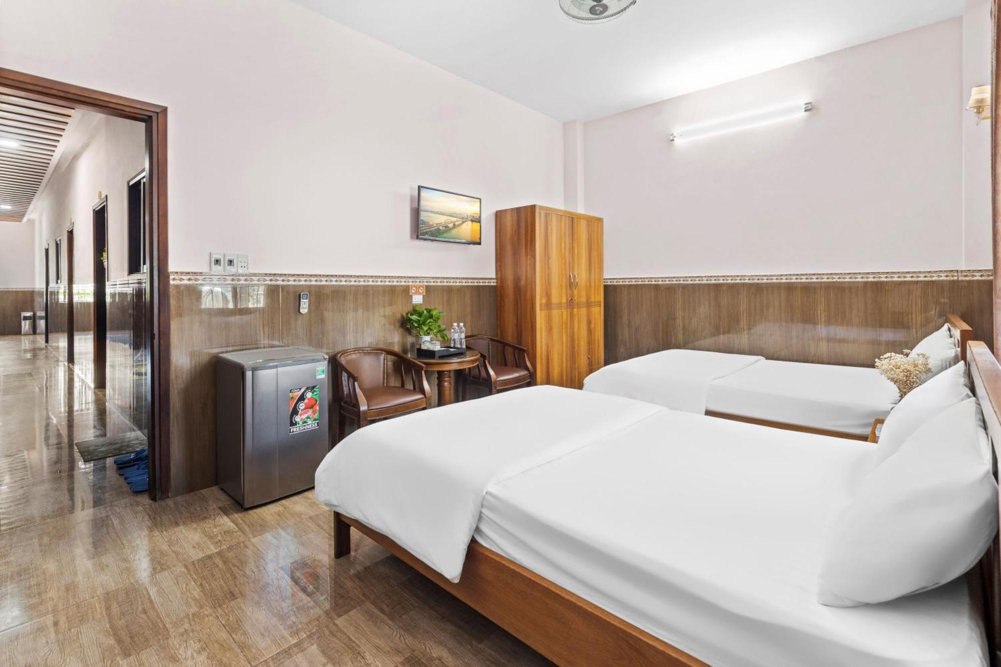 Moc Nhien Hotel Дананг Экстерьер фото